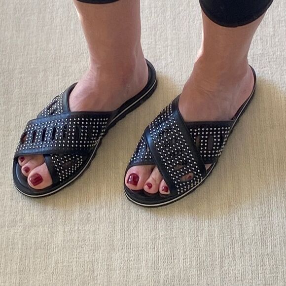 Charles David Slide NWOT - Picture 2 of 8